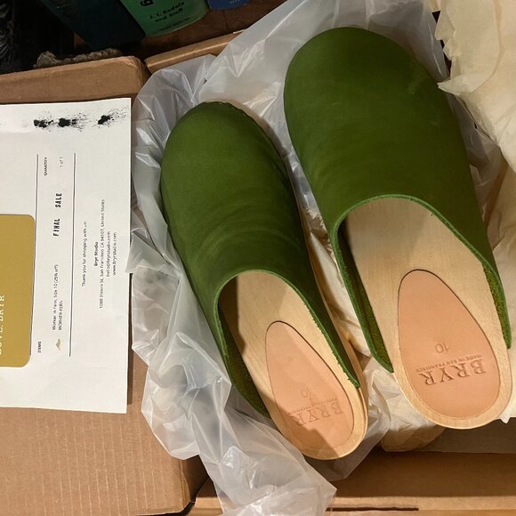 Bryr Fern Worker Clog Size 10 - Picture 2 of 7